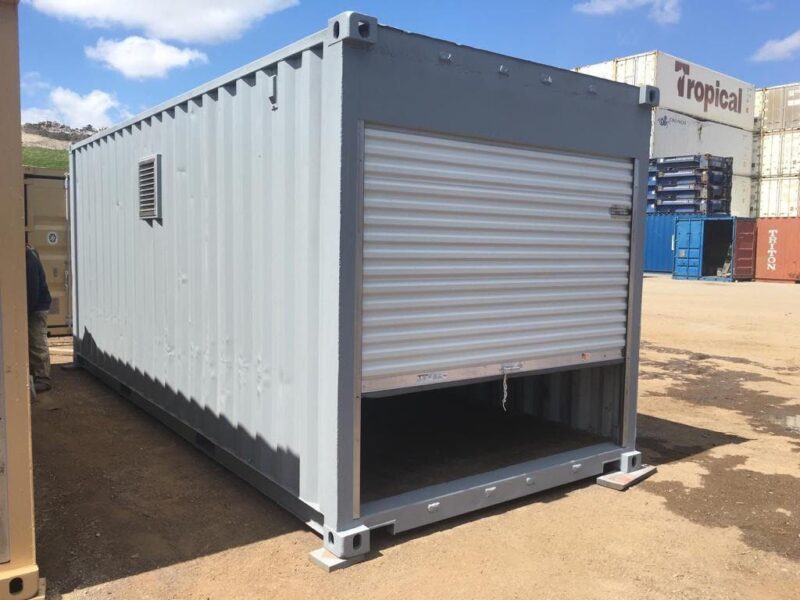 20 Fit Role Up Door Container