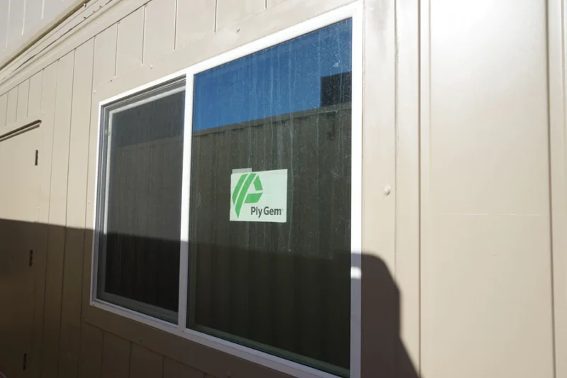 4’X3’ Vinyl Window