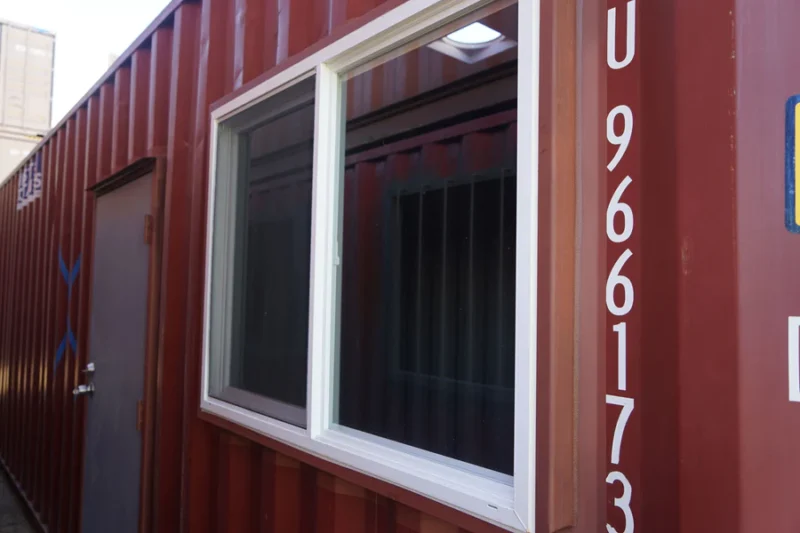 4’X3’ Vinyl Window